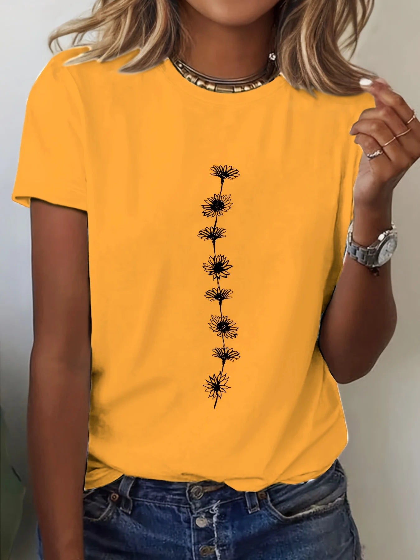 Women's Casual Sunflower Print T-Shirt - Apex Goods Co
